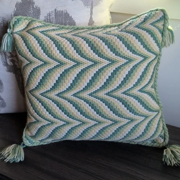 Bargello Needlepoint Vintage Pillow  Patterned Green and Cream Throw Pillow - Picture 6 of 6